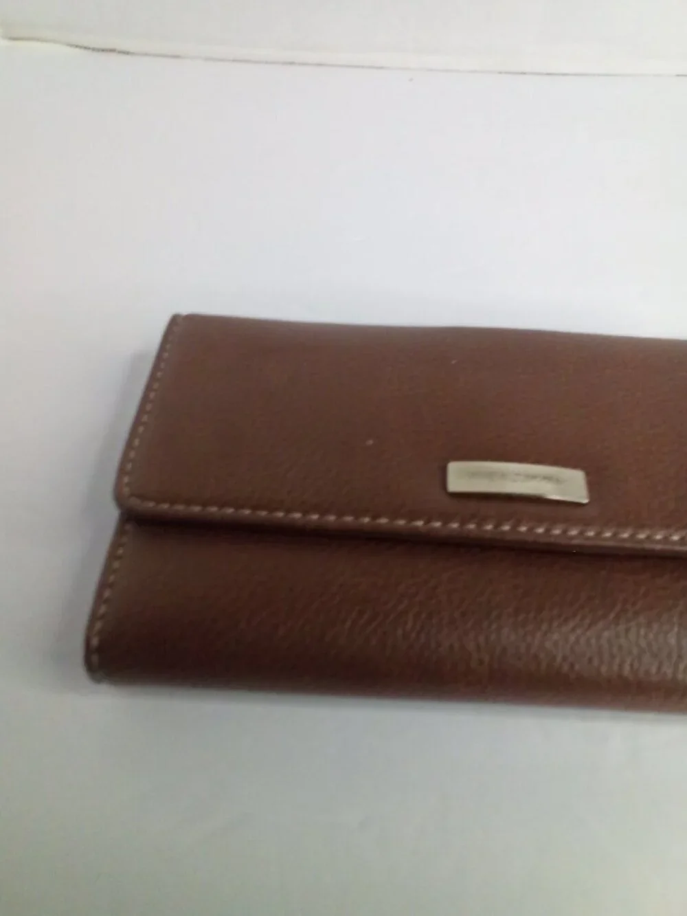 Nine & Company Wallet Tri-Fold Checkbook Pen Holder Leather Brown